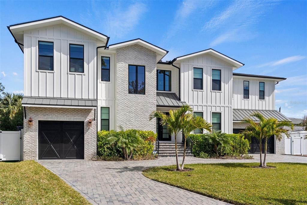 En Venta: $4,200,000 (5 camas, 6 baños, 5805 Pies cuadrados)