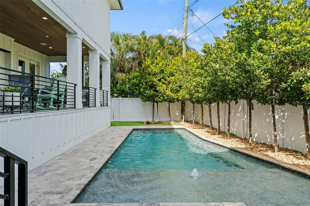 En Venta: $4,200,000 (5 camas, 6 baños, 5805 Pies cuadrados)
