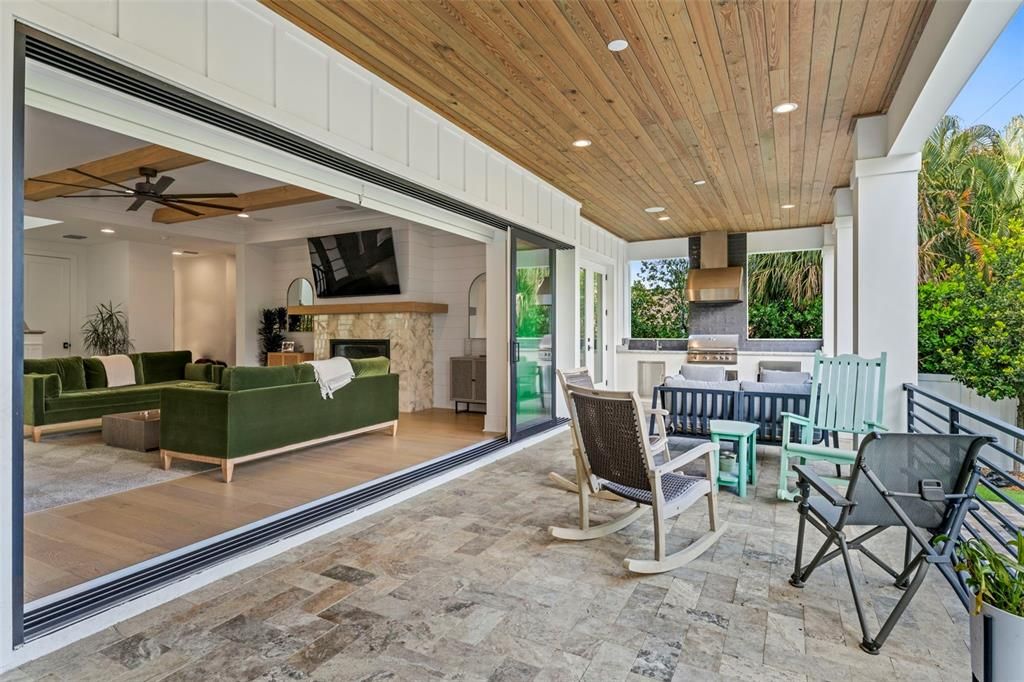 En Venta: $4,200,000 (5 camas, 6 baños, 5805 Pies cuadrados)