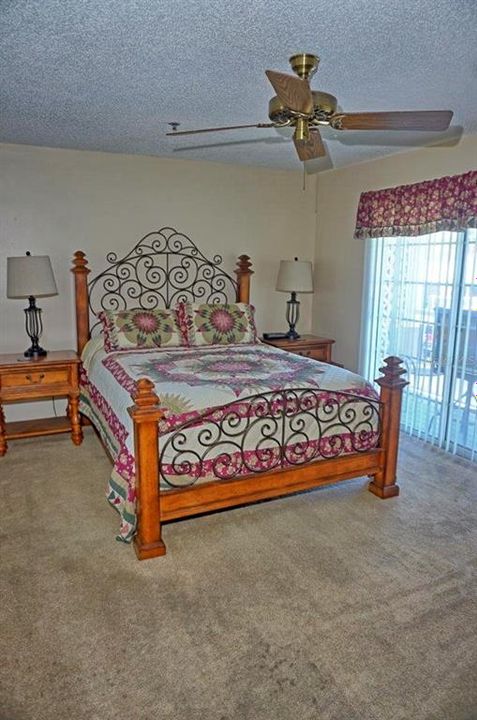 For Sale: $329,500 (2 beds, 2 baths, 1574 Square Feet)
