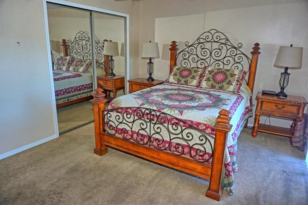 For Sale: $329,500 (2 beds, 2 baths, 1574 Square Feet)