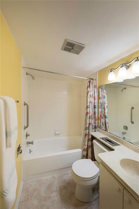 For Rent: $1,800 (2 beds, 2 baths, 1092 Square Feet)