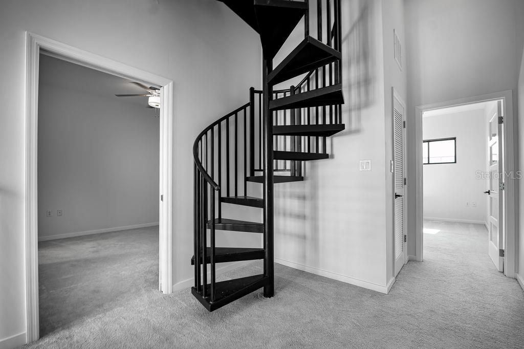 На продажу: $589,900 (2 спален, 2 ванн, 1696 Квадратных фут)