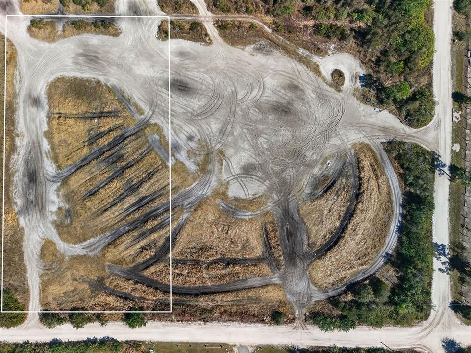 На продажу: $60,000 (1.25 acres)