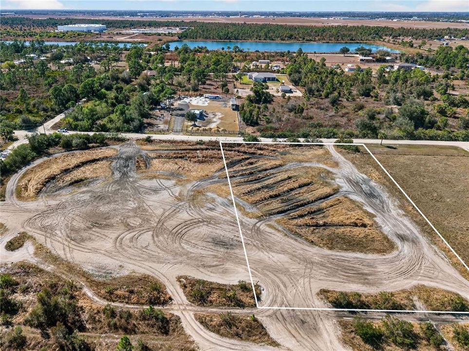 На продажу: $60,000 (1.25 acres)