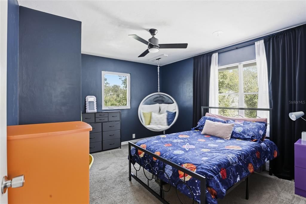 Activo con contrato: $599,900 (5 camas, 3 baños, 3104 Pies cuadrados)