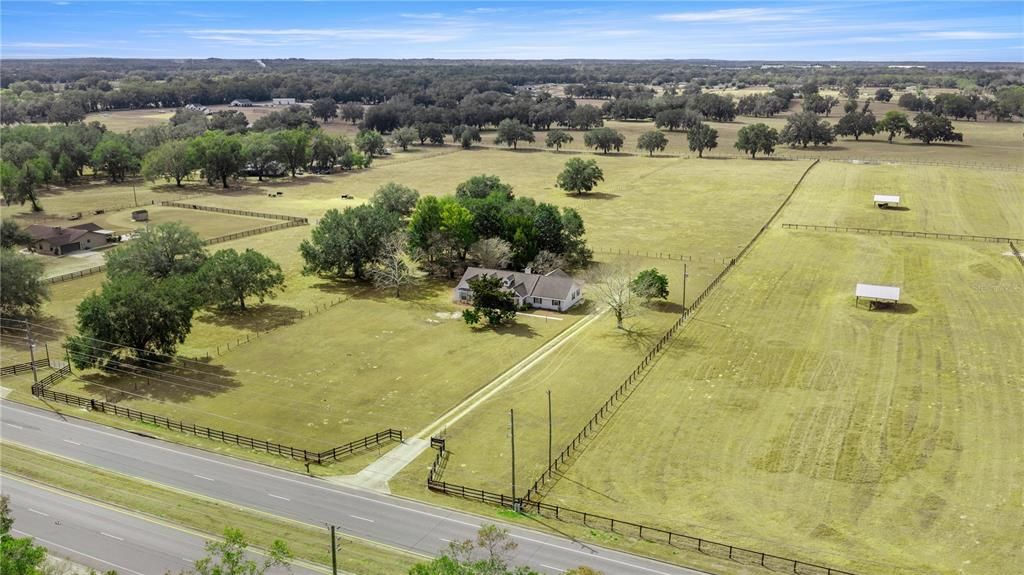 En Venta: $964,900 (4 camas, 3 baños, 2574 Pies cuadrados)