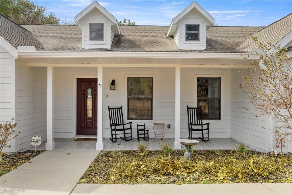 En Venta: $964,900 (4 camas, 3 baños, 2574 Pies cuadrados)