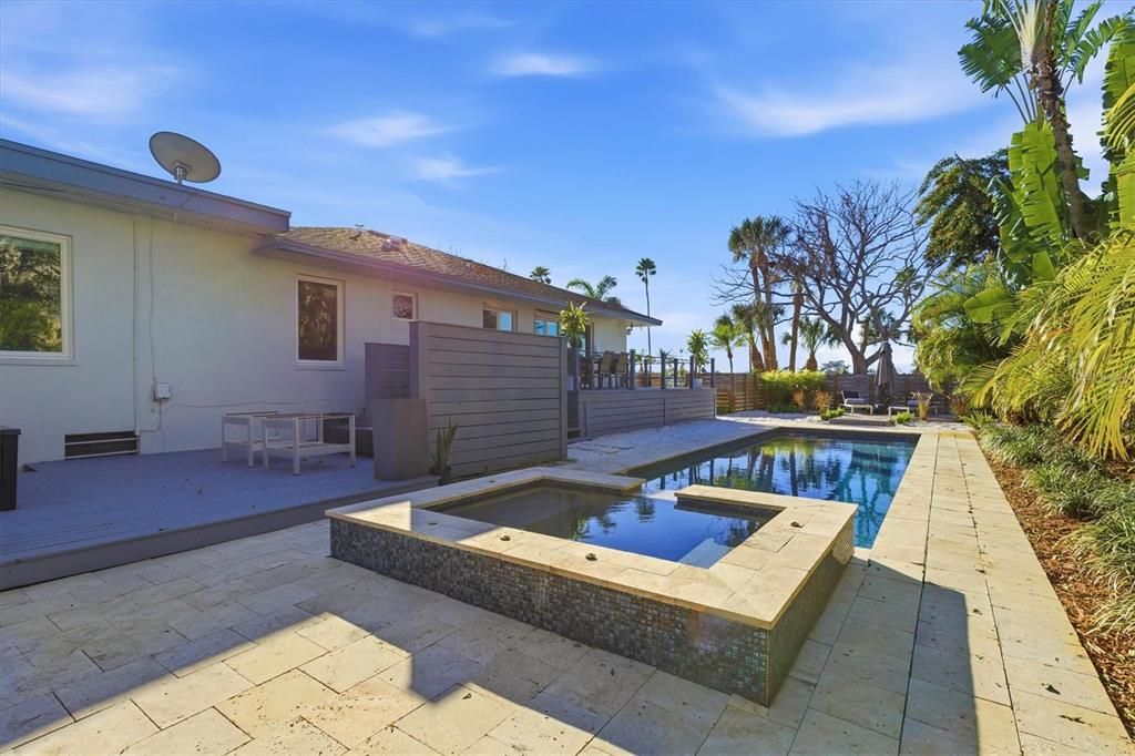 Active With Contract: $1,590,000 (3 beds, 2 baths, 2142 Square Feet)