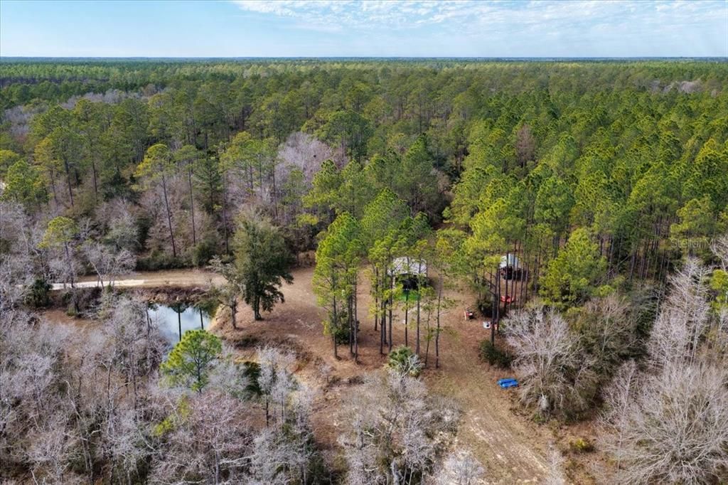 На продажу: $412,000 (59.89 acres)
