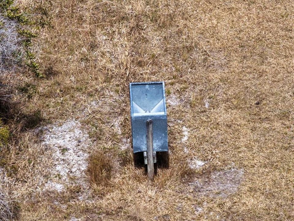 На продажу: $412,000 (59.89 acres)