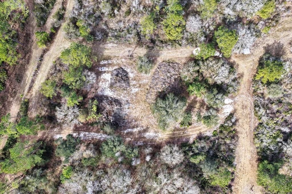 На продажу: $412,000 (59.89 acres)