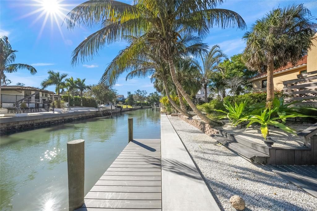 For Sale: $4,250,000 (5 beds, 4 baths, 4143 Square Feet)