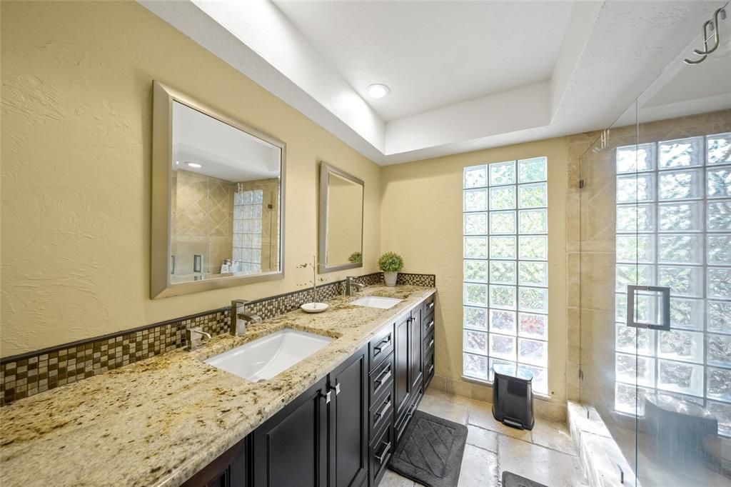For Sale: $4,250,000 (5 beds, 4 baths, 4143 Square Feet)