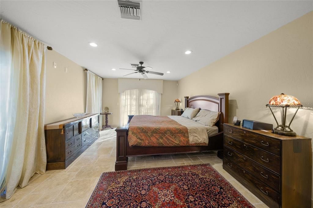 For Sale: $4,250,000 (5 beds, 4 baths, 4143 Square Feet)