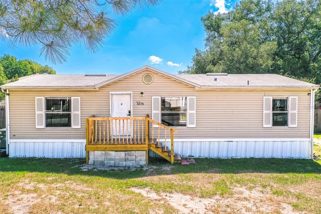 Recently Sold: $210,000 (3 beds, 2 baths, 1144 Square Feet)