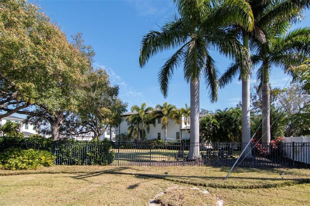 En Venta: $3,999,999 (5 camas, 6 baños, 5154 Pies cuadrados)