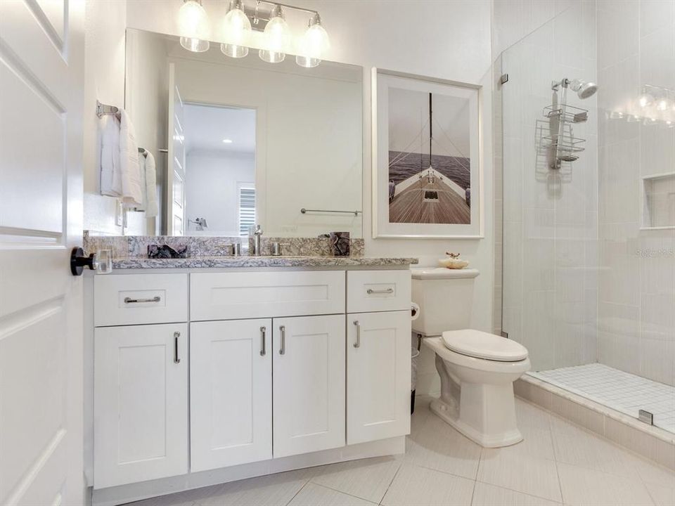 En Venta: $3,999,999 (5 camas, 6 baños, 5154 Pies cuadrados)