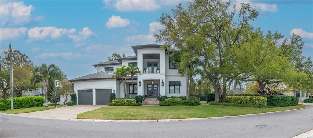 En Venta: $3,999,999 (5 camas, 6 baños, 5154 Pies cuadrados)