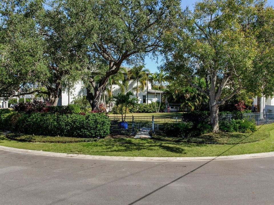 En Venta: $3,999,999 (5 camas, 6 baños, 5154 Pies cuadrados)