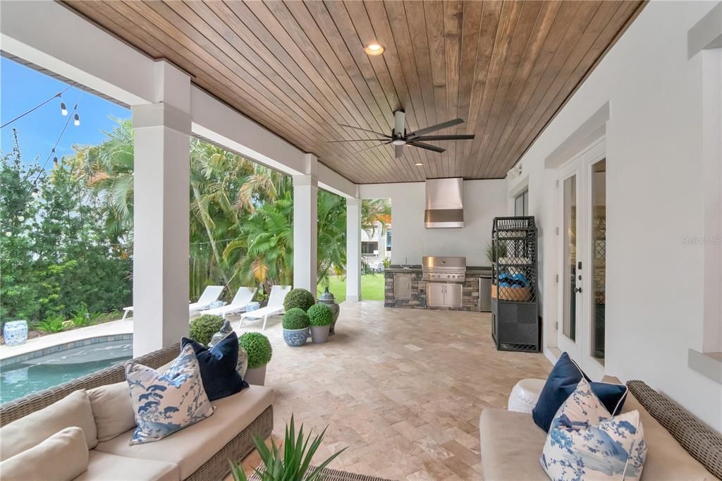En Venta: $3,999,999 (5 camas, 6 baños, 5154 Pies cuadrados)