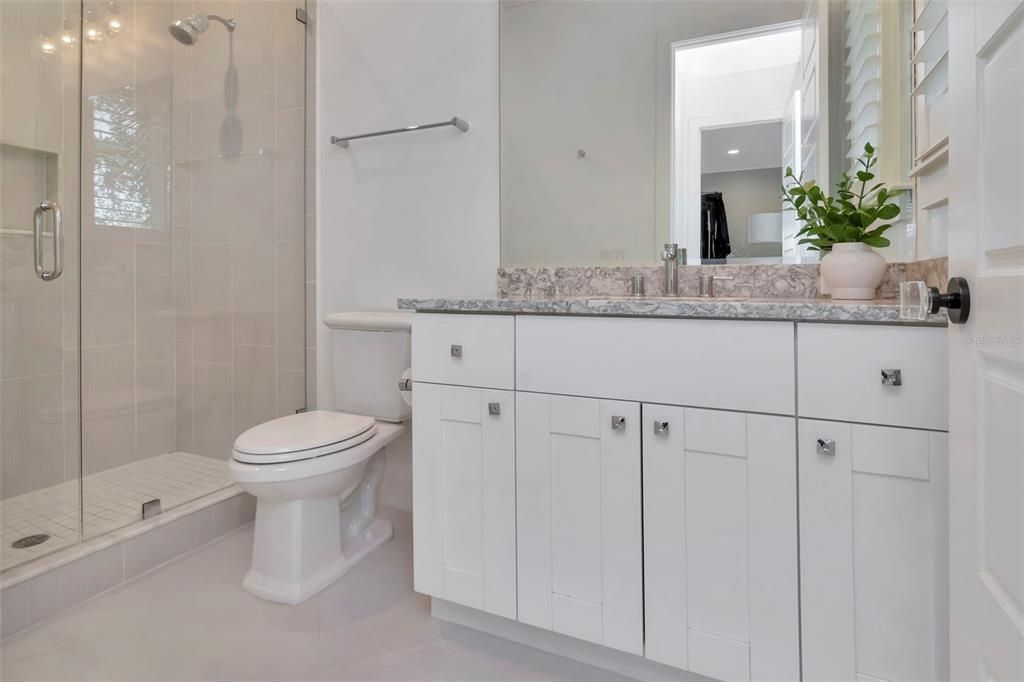 En Venta: $3,999,999 (5 camas, 6 baños, 5154 Pies cuadrados)