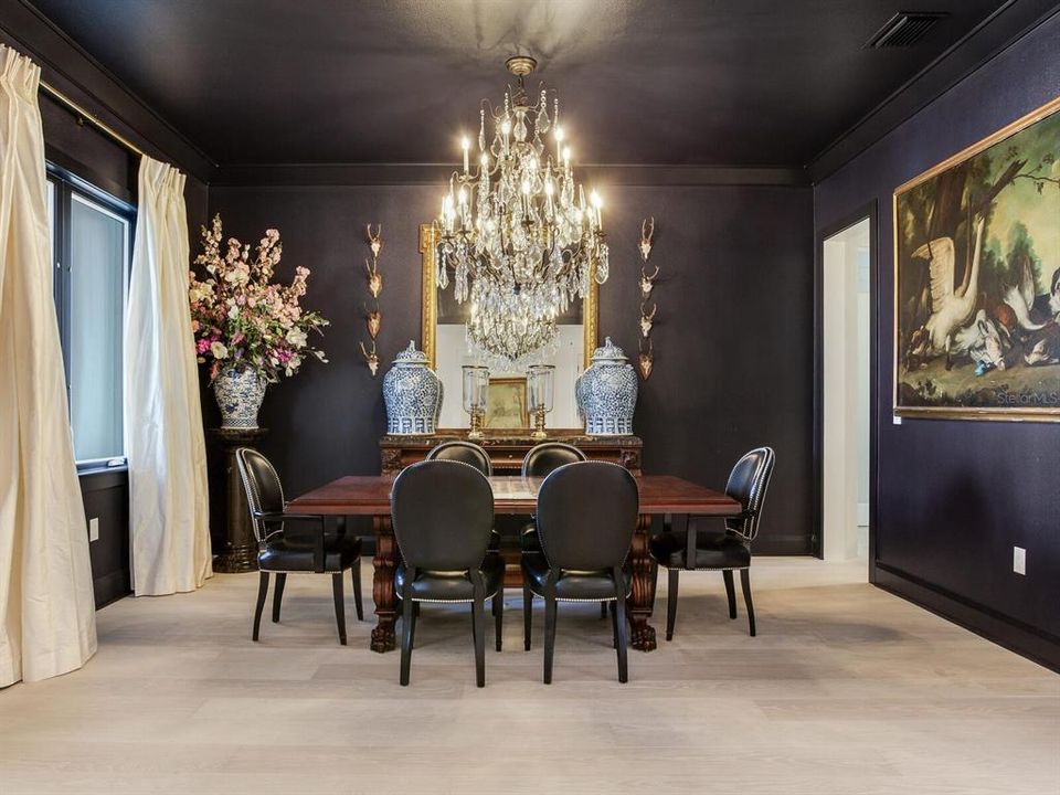 En Venta: $3,999,999 (5 camas, 6 baños, 5154 Pies cuadrados)