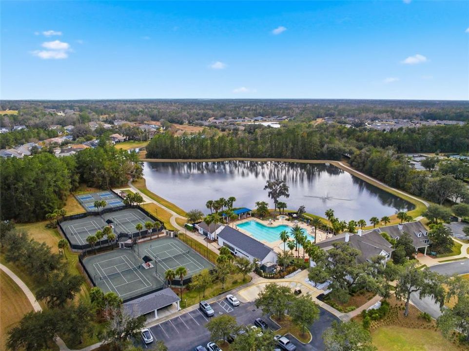 Active With Contract: $648,999 (4 beds, 3 baths, 3055 Square Feet)