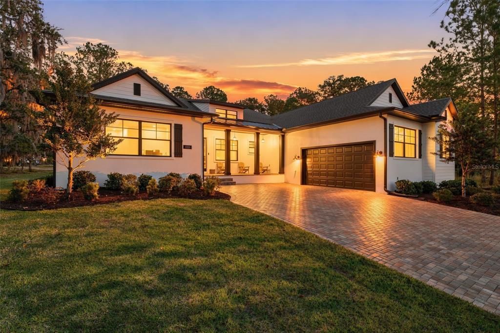 Active With Contract: $648,999 (4 beds, 3 baths, 3055 Square Feet)