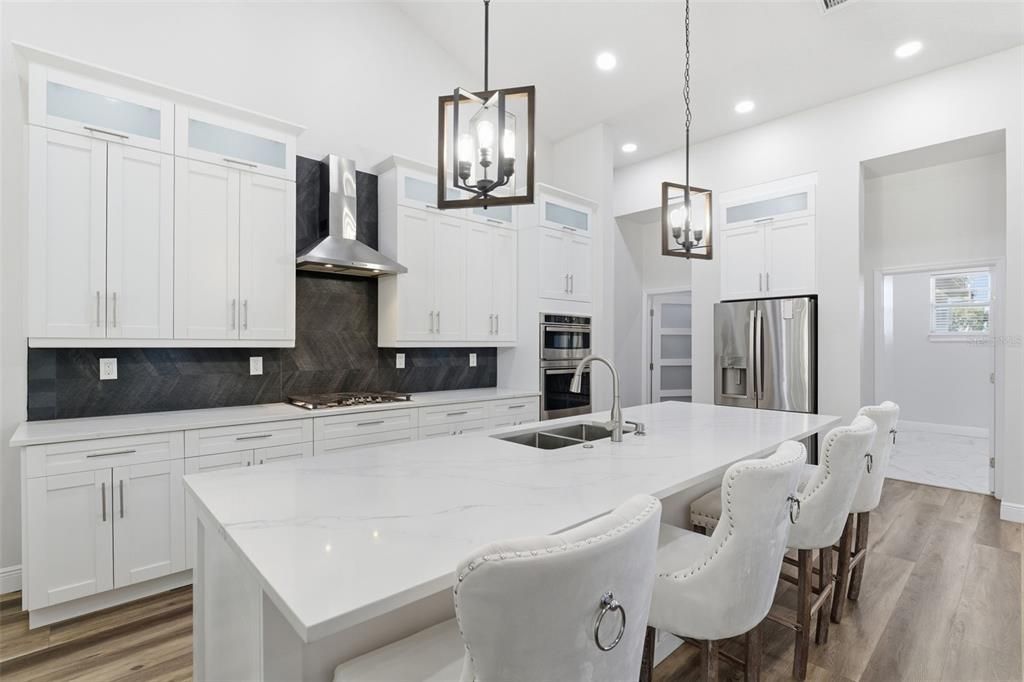 Active With Contract: $648,999 (4 beds, 3 baths, 3055 Square Feet)