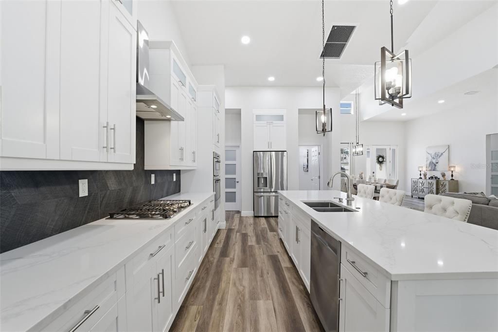Active With Contract: $648,999 (4 beds, 3 baths, 3055 Square Feet)