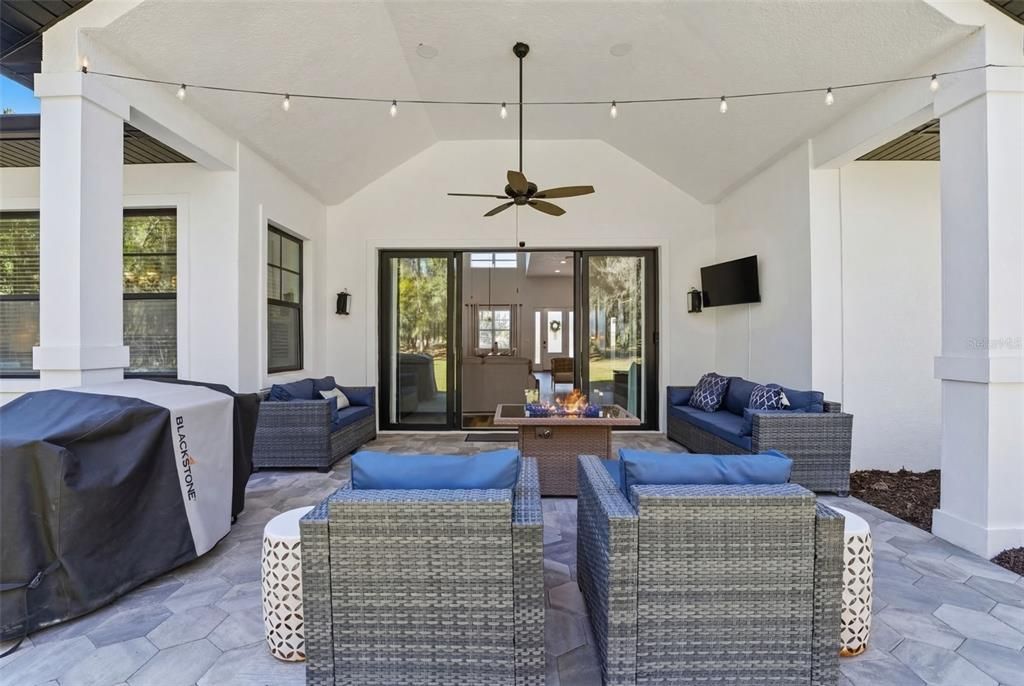 Active With Contract: $648,999 (4 beds, 3 baths, 3055 Square Feet)