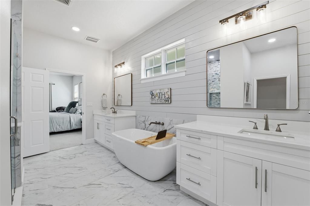 Active With Contract: $648,999 (4 beds, 3 baths, 3055 Square Feet)