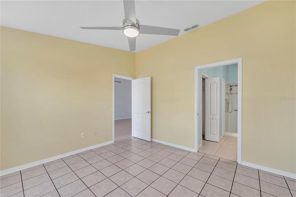 En Venta: $196,000 (2 camas, 2 baños, 1150 Pies cuadrados)