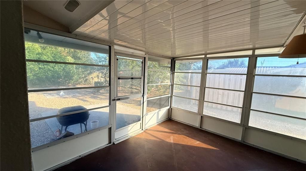For Rent: $1,545 (2 beds, 2 baths, 1002 Square Feet)