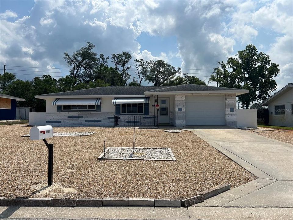 For Rent: $1,545 (2 beds, 2 baths, 1002 Square Feet)