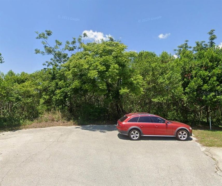 待售: $40,000 (0.28 acres)