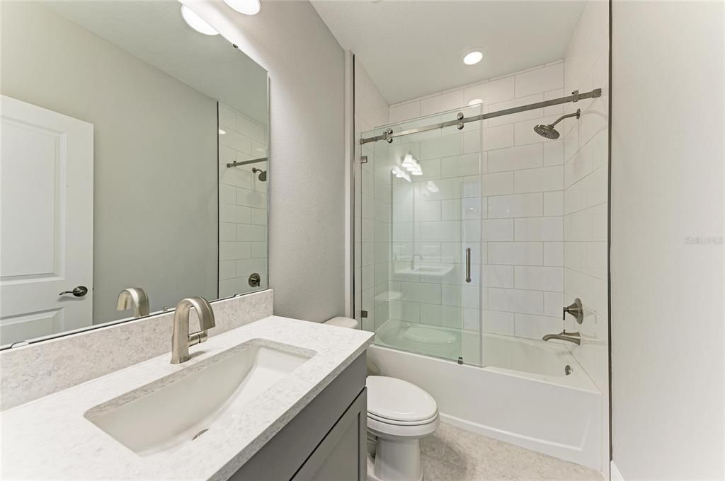 For Sale: $1,249,900 (4 beds, 4 baths, 3689 Square Feet)