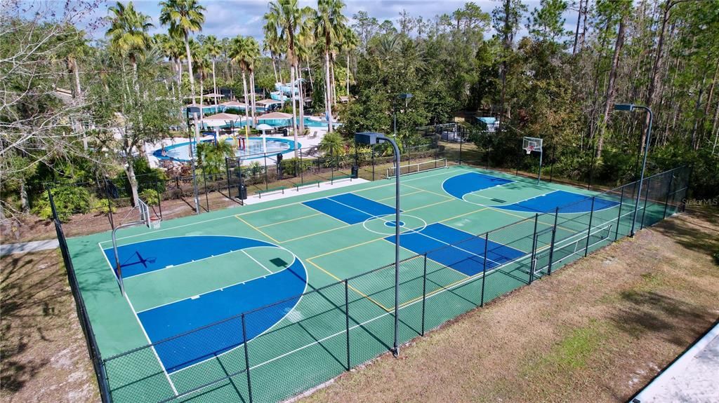 Activo con contrato: $629,500 (4 camas, 3 baños, 2498 Pies cuadrados)