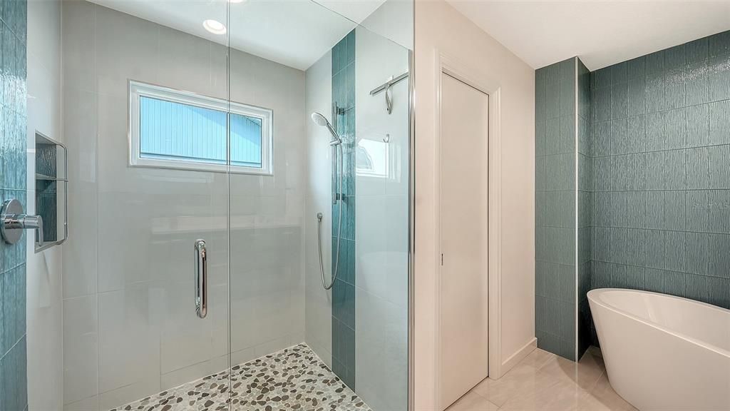 На продажу: $939,000 (3 спален, 2 ванн, 2755 Квадратных фут)
