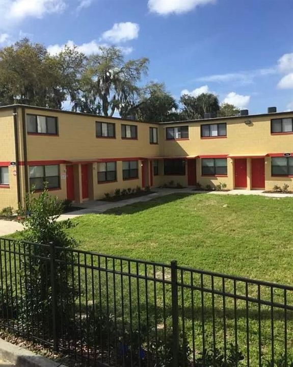 Recientemente alquilado: $1,050 (2 camas, 1 baños, 867 Pies cuadrados)