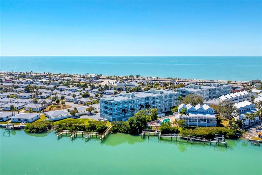 En Venta: $725,000 (2 camas, 2 baños, 1755 Pies cuadrados)