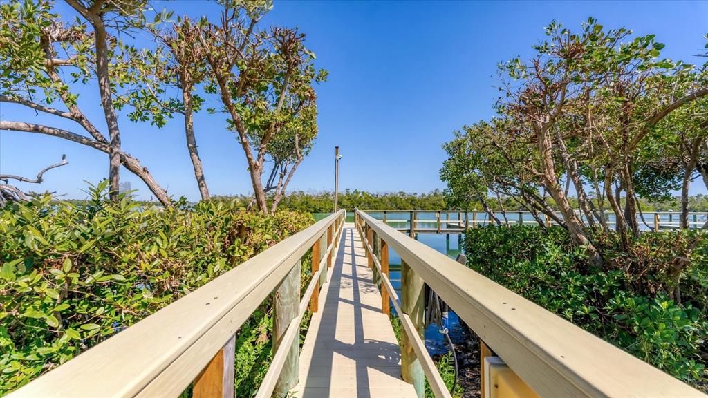 En Venta: $725,000 (2 camas, 2 baños, 1755 Pies cuadrados)