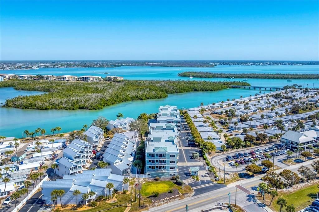 En Venta: $725,000 (2 camas, 2 baños, 1755 Pies cuadrados)