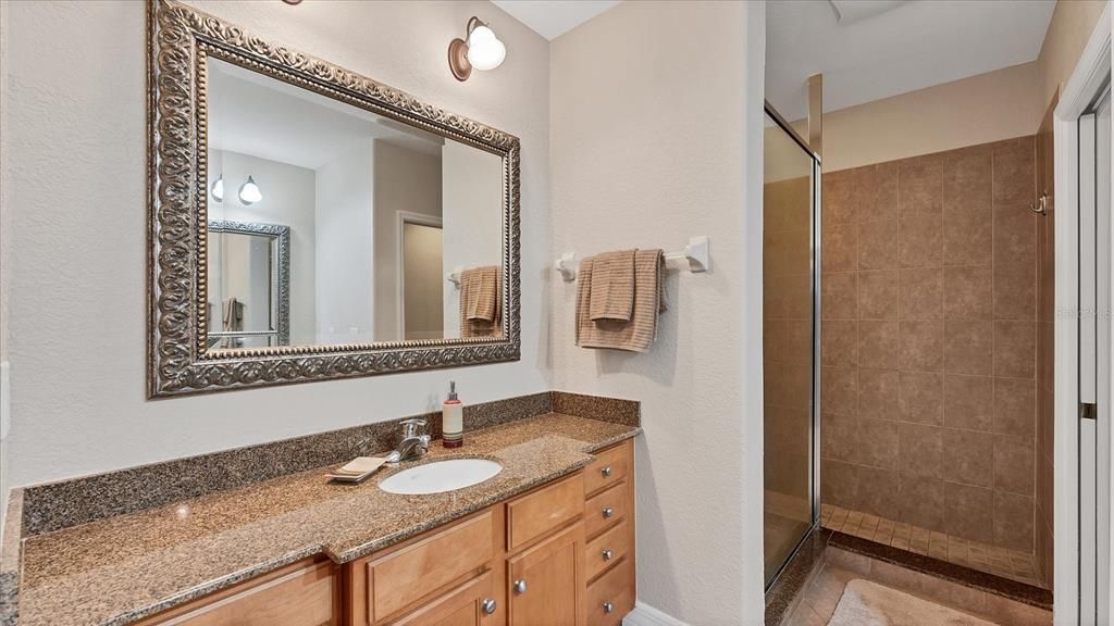 En Venta: $725,000 (2 camas, 2 baños, 1755 Pies cuadrados)