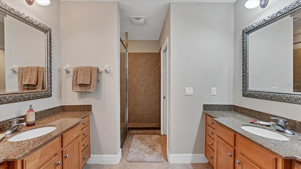 En Venta: $725,000 (2 camas, 2 baños, 1755 Pies cuadrados)