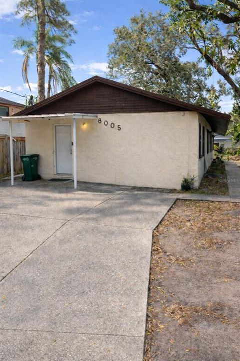 For Sale: $1,500,000 (15 beds, 0 baths, 5763 Square Feet)