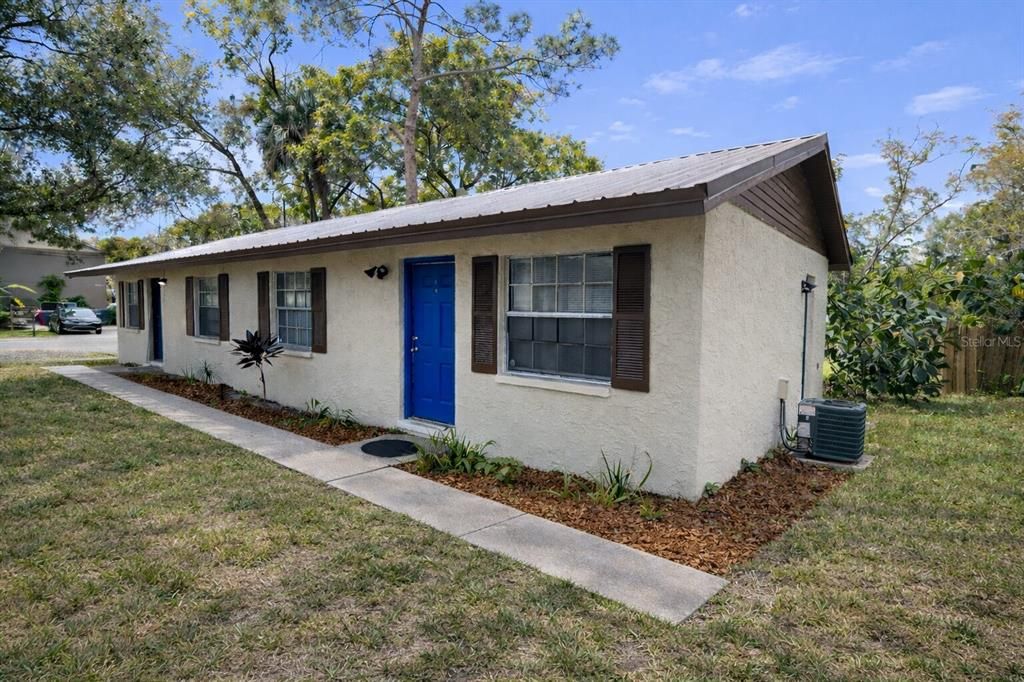 For Sale: $1,500,000 (15 beds, 0 baths, 5763 Square Feet)