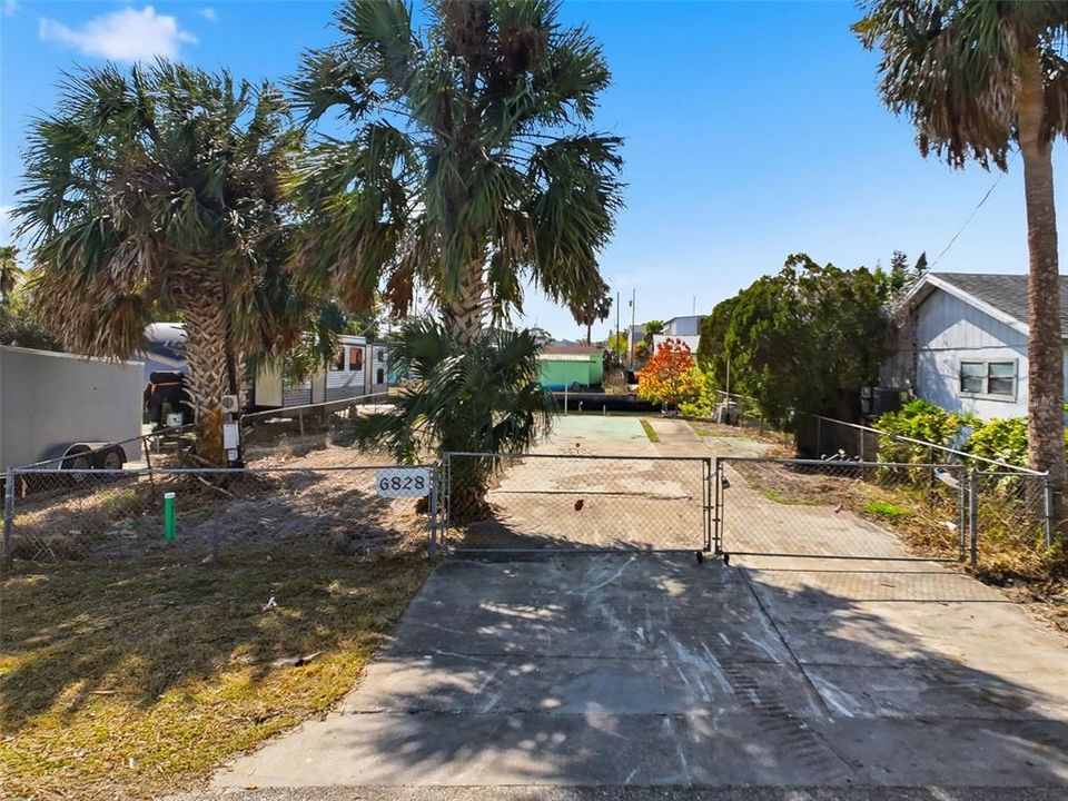 En Venta: $75,000 (0.07 acres)