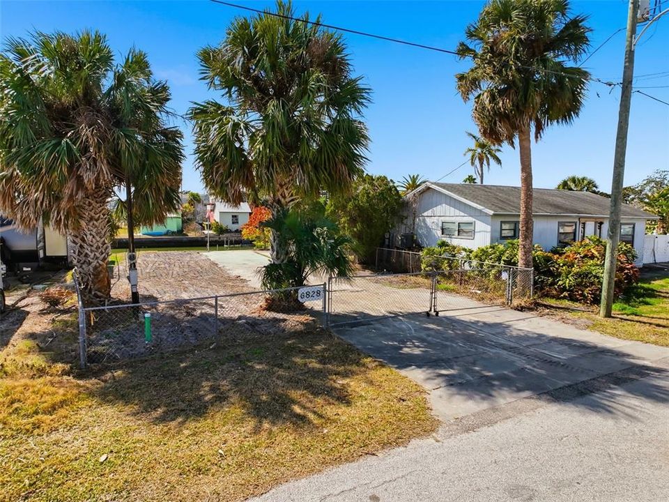 En Venta: $75,000 (0.07 acres)